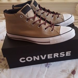 Beige Red-Laced Hightop Converse